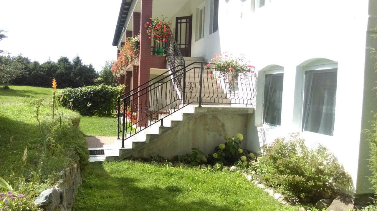 Apartamenty Wakacyjne Nad Jeziorem Juksty Mrągowo Esterno foto