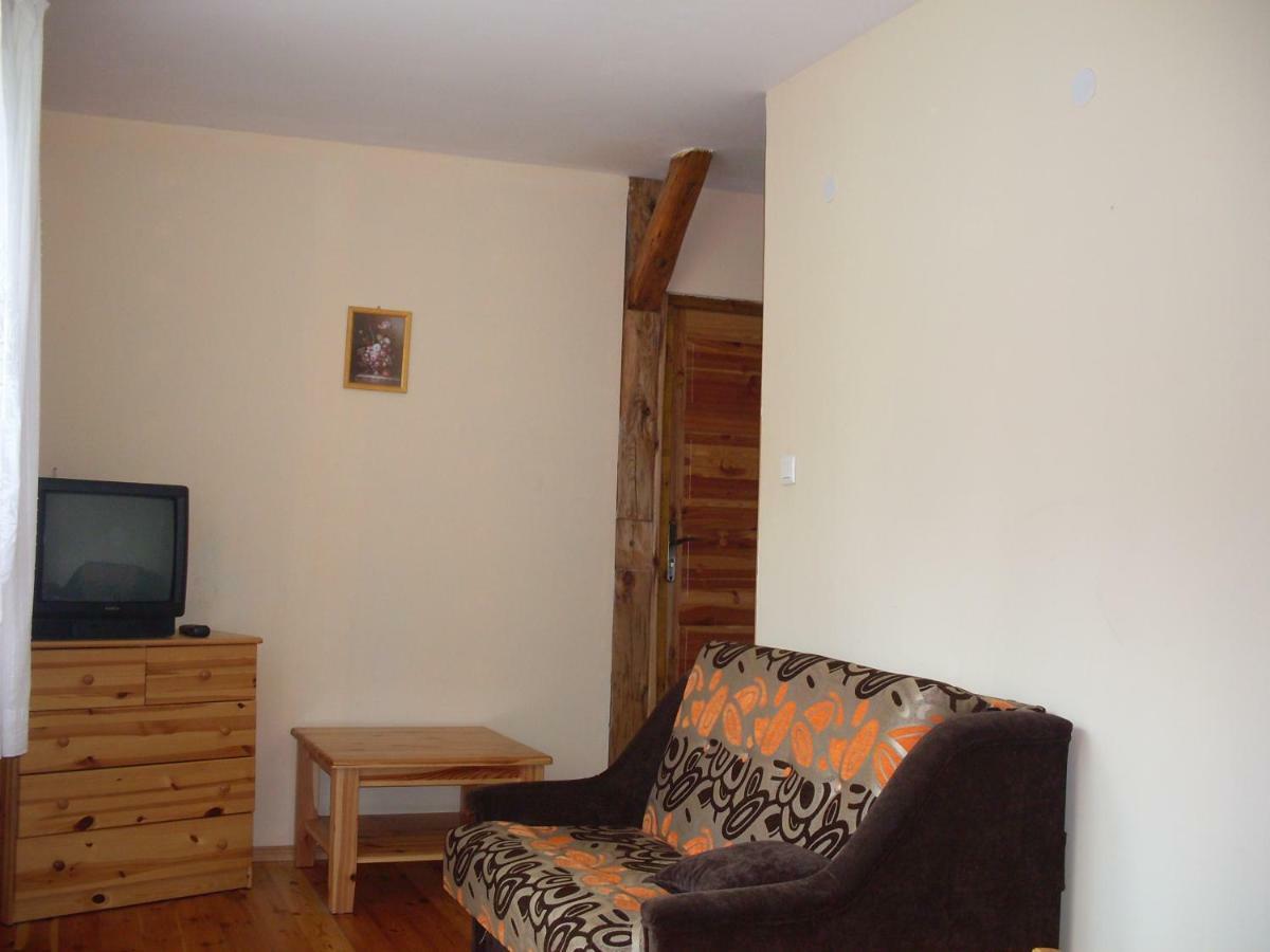 Apartamenty Wakacyjne Nad Jeziorem Juksty Mrągowo Esterno foto
