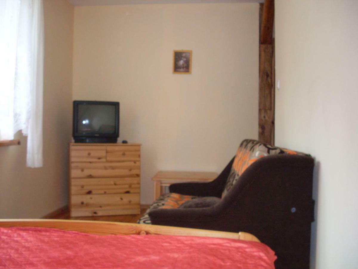 Apartamenty Wakacyjne Nad Jeziorem Juksty Mrągowo Esterno foto