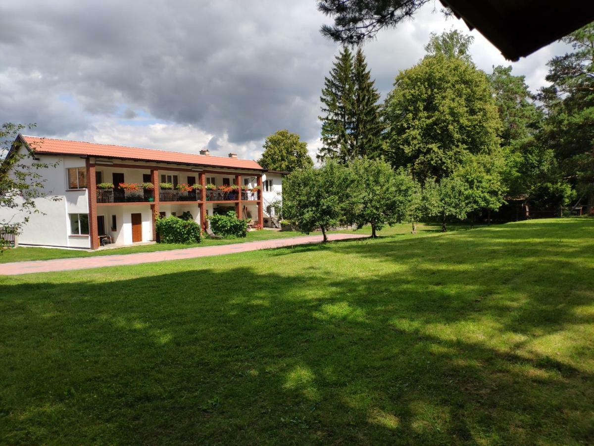 Apartamenty Wakacyjne Nad Jeziorem Juksty Mrągowo Esterno foto